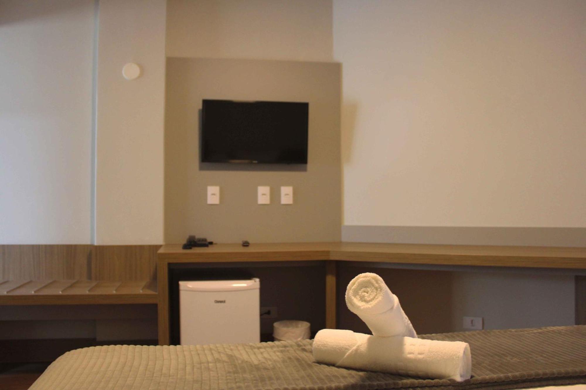 Hotel Evora By Rede Sagres Florianópolis 외부 사진