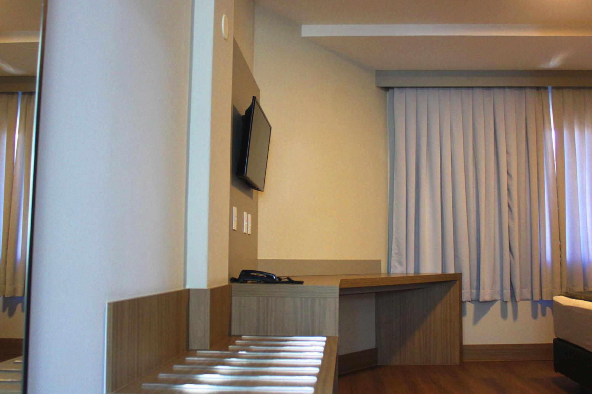 Hotel Evora By Rede Sagres Florianópolis 외부 사진